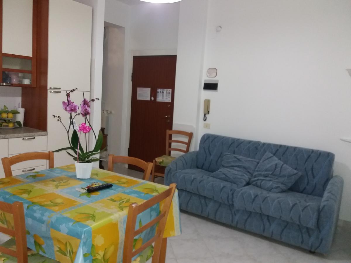 מונטרוסו אל מארה Appartamentino Nadia מראה חיצוני תמונה