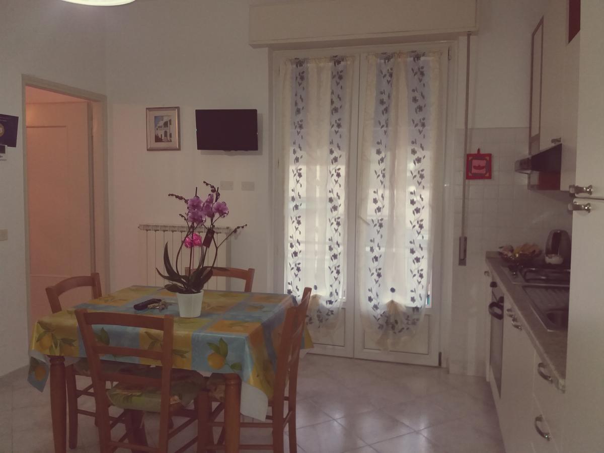 מונטרוסו אל מארה Appartamentino Nadia מראה חיצוני תמונה